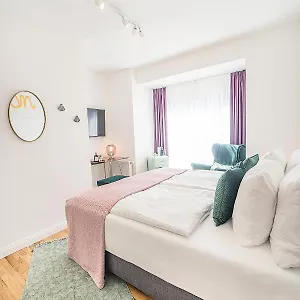 https://victoria-hotel.dusseldorf-hotel.net
